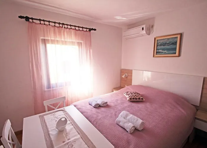 Kondric Διαμέρισμα *